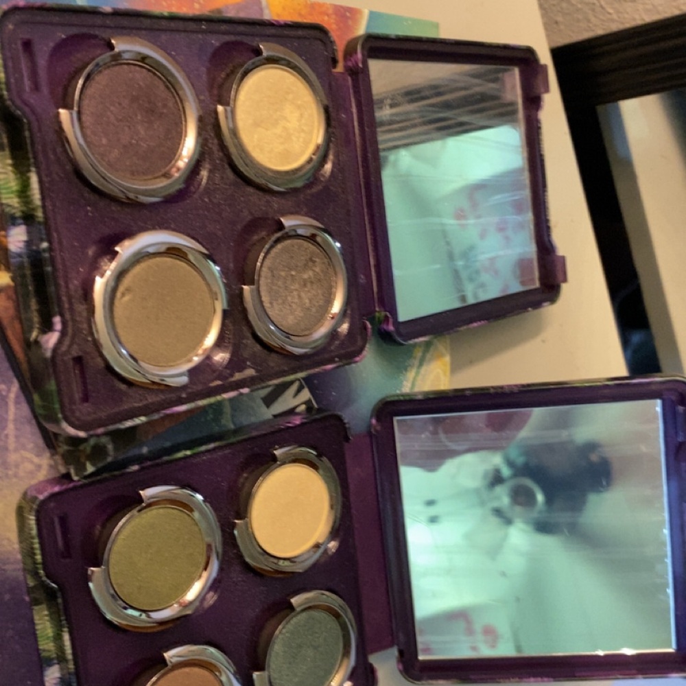 Purple and Gold Eyeshadow Palette